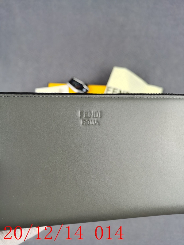 超激安ブランド財布偽物細部ディテール